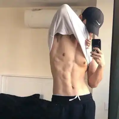 康妙颜